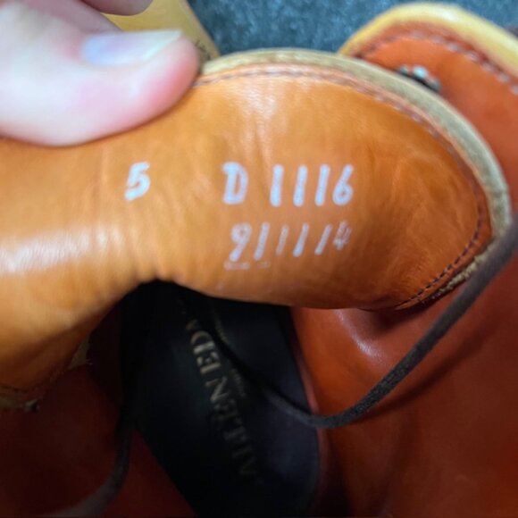 Allen Edmonds Walnut Dalton boot 5D - Picture 5 of 6